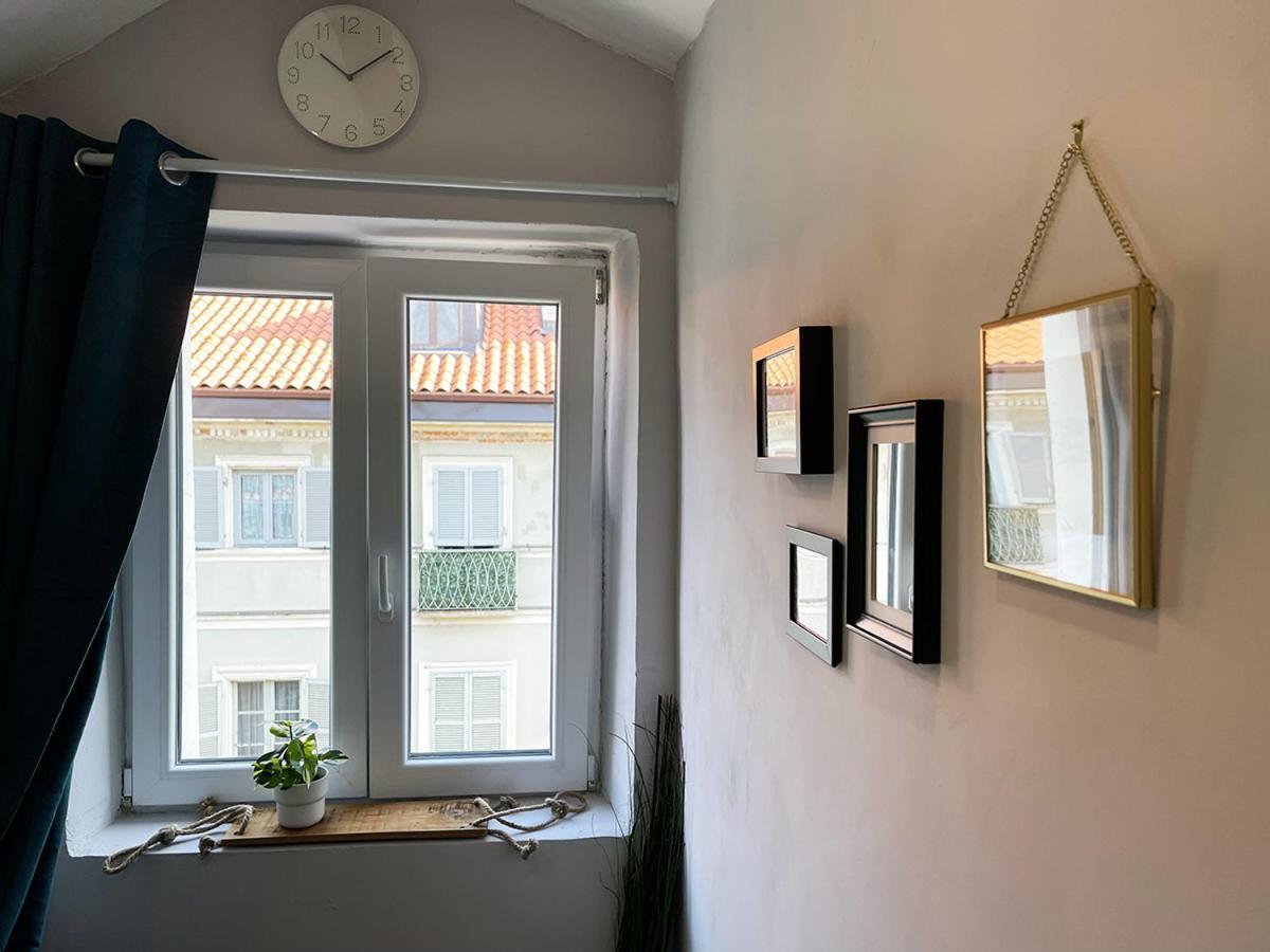 Italian Maison - Studio In The Heart Of Turin Turim Exterior foto